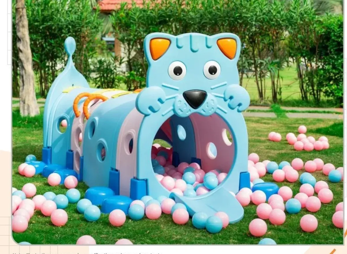 Kitty Crawl Tunnel with Mini Slide — photo 1